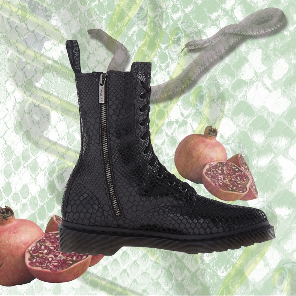 Pointed Toe Alix Dr.Martens